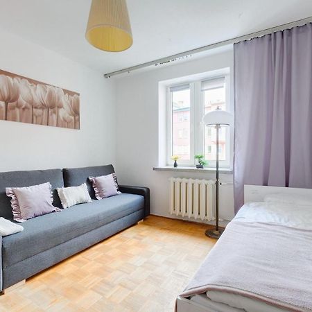 2 Bedroom Apartment In Green Location วอร์ซอ ภายนอก รูปภาพ